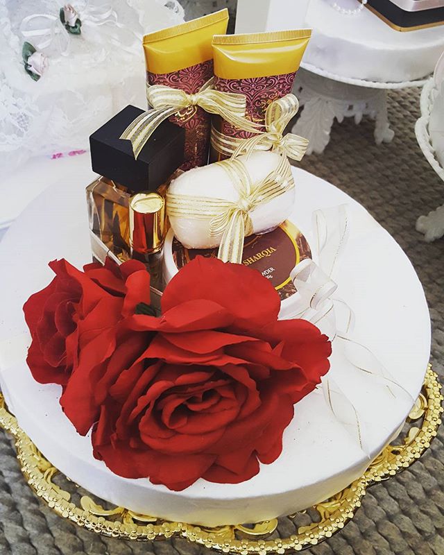 Wedding Gift Trays by All The small Things