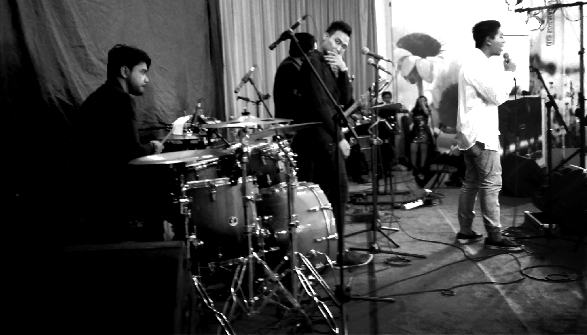 A Professional Acoustic Music and Home Band by SCARLET Acoustic Band