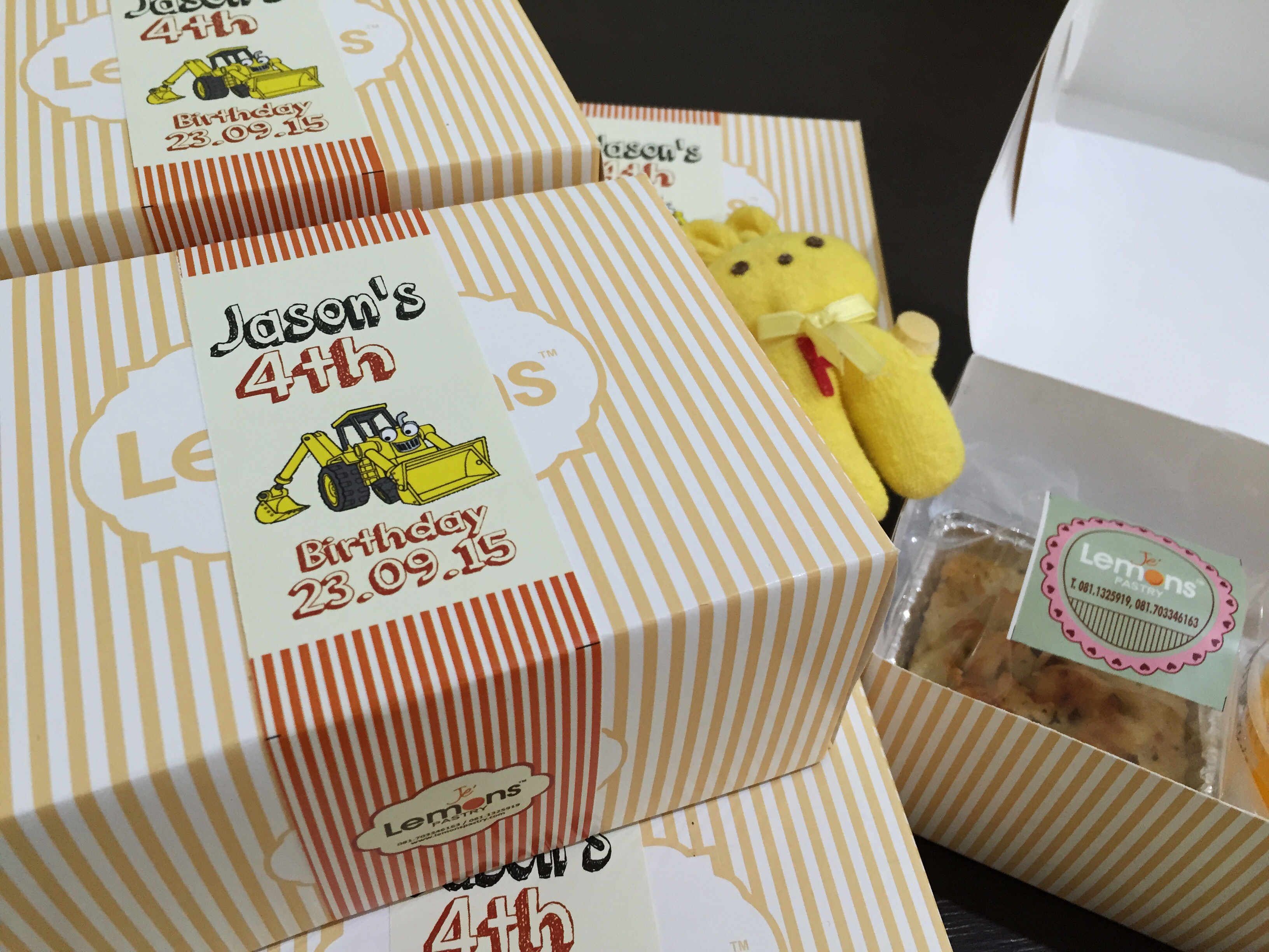 Kids Snack Box by Je'lemons pastry | Bridestory.com