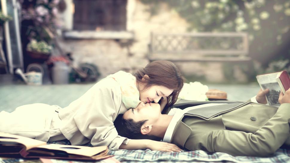 so kiss me by Inistar (아이니스타)