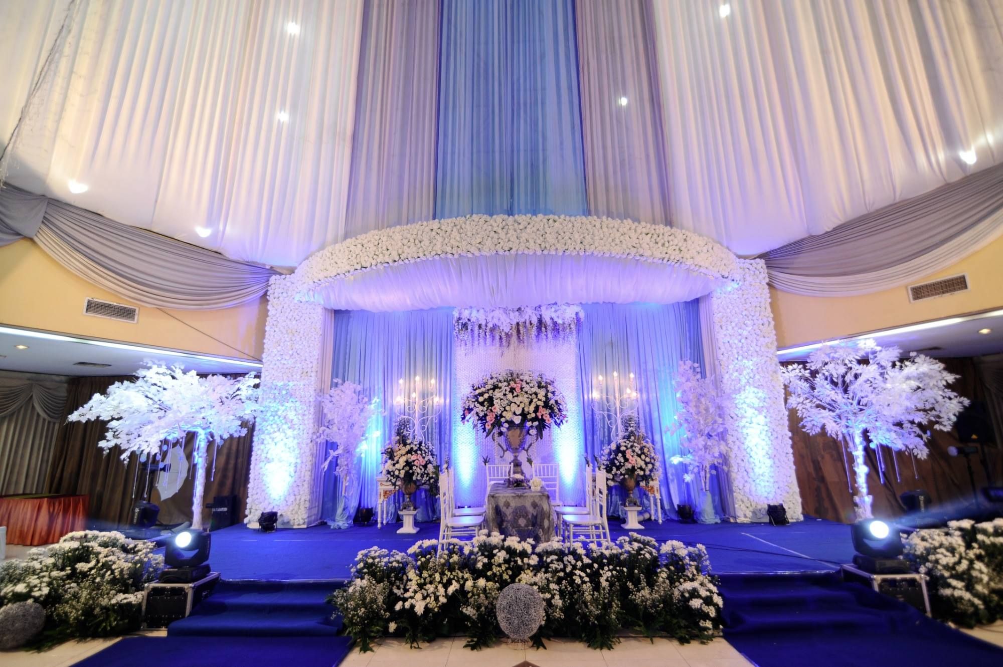 Yoyo Group Vendor Decoration & Lighting di Surabaya Bridestory