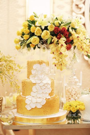 the-perfect-recipe-for-gluten-free-wedding-cakes-1