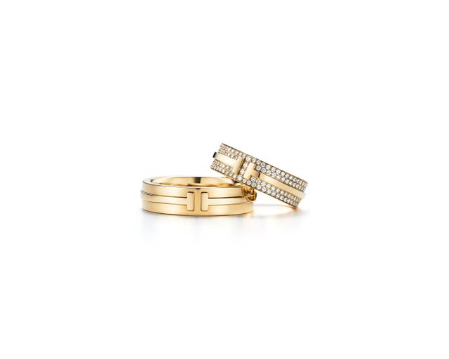 Tiffany_T_two_ring_in_18k_gold_w_wo_pave_diamonds_qvozlf.jpg