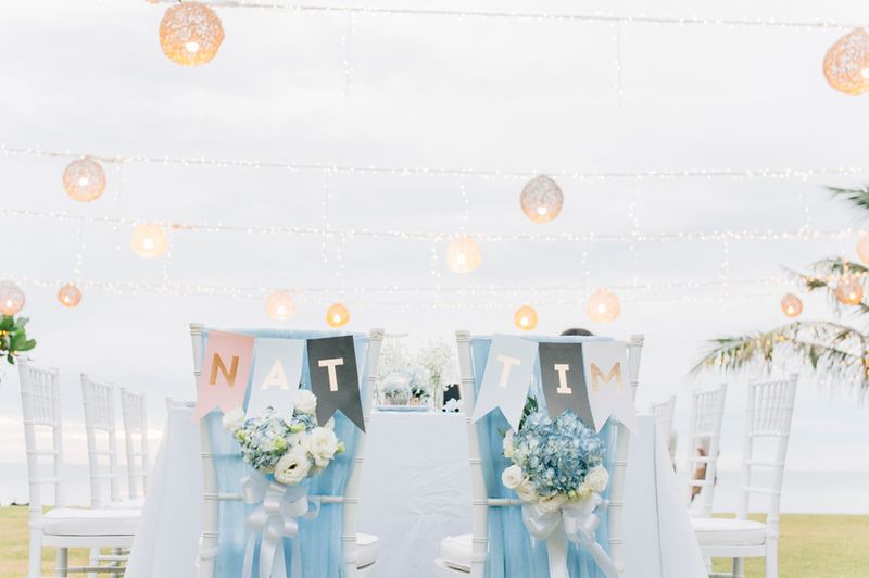 enchanting-beach-wedding-with-shades-of-blue-1