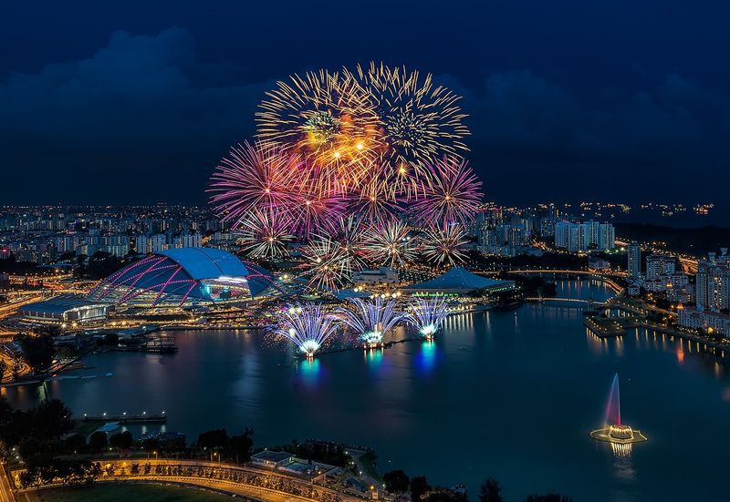 happy-51st-birthday-singapore-1