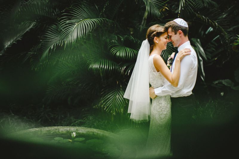 a-charming-pastel-colored-beach-wedding-in-bali-1