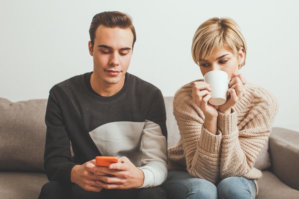 Heart To Heart Talk My Boyfriend Is Still Friends With His Ex Bridestory Blog