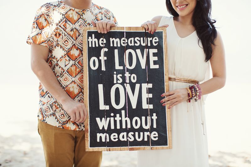 one-couples-fun-and-playful-engagement-session-in-bali-1