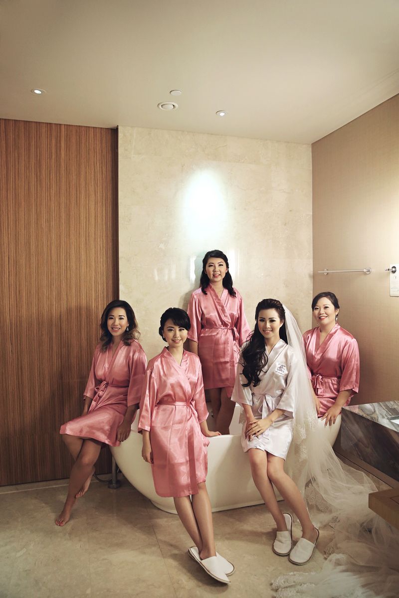 anthony-and-charlenes-glamorous-wedding-at-marina-bay-sands-1