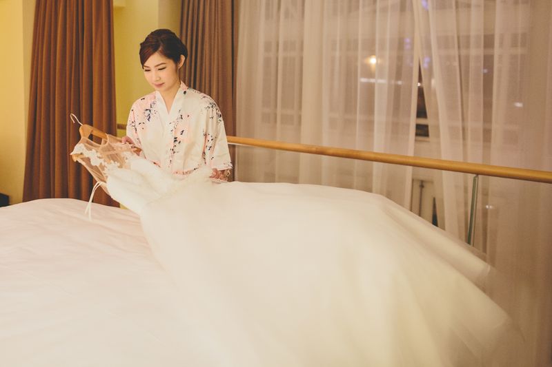 a-pink-star-wars-wedding-for-wei-jie-and-kelly-1
