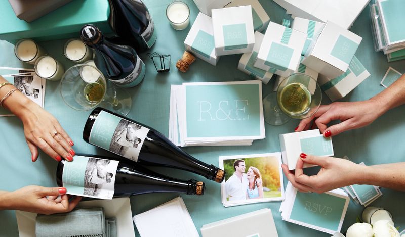 show-your-true-color-with-these-unique-and-personalized-wedding-details-1
